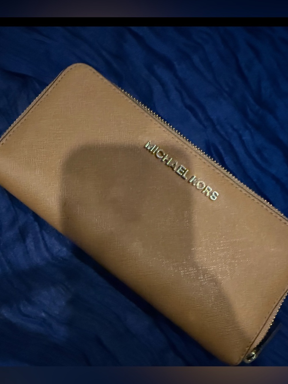 Michael Kors Wallet - Picture 4 of 5